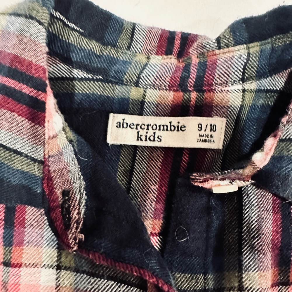 EUC Abercrombie Kids Flannel - Picture 3 of 6